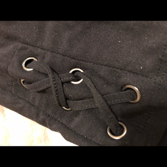 Mudd Black Dress with Wrist Detailing L - Picture 2 of 3